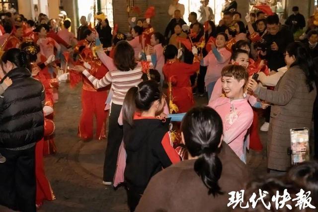 民俗活动真的能唤醒乡愁吗?关于姜堰清明踩街的深度质询 文化旅游