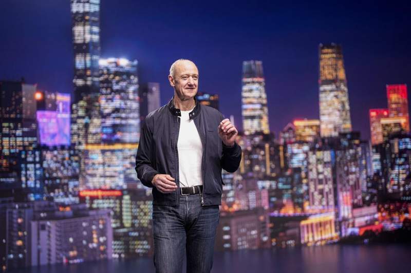 工业AI时代来临,西门子携手多方共探现实融合路径;博乐仁强调操作系统核心价值。 IT技术