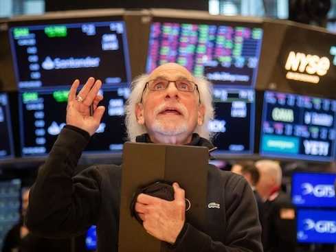  经济衰退预警：华尔街机构数据模型深度解析 股票财经