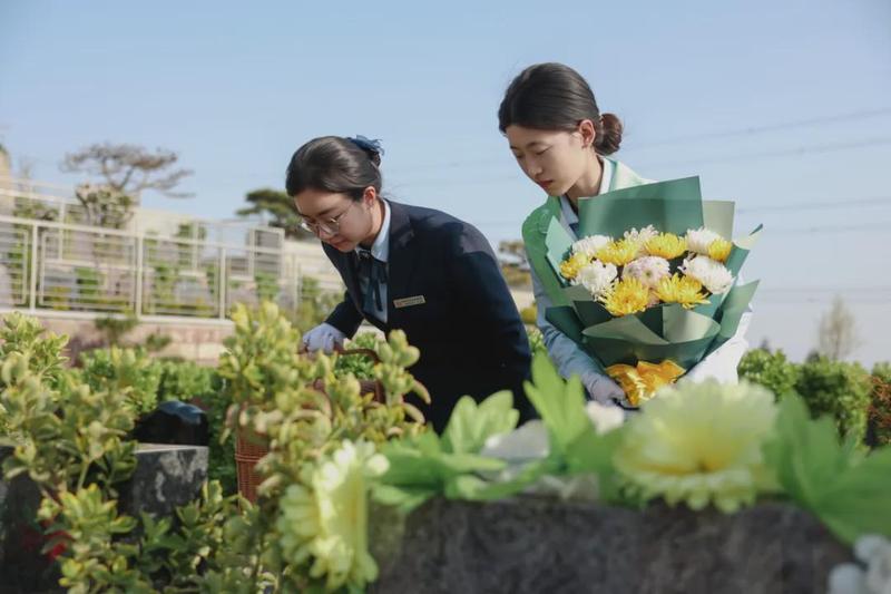 无声的告别仪式:殡葬专业学生的生命课堂 无声的告别仪式:殡葬专业学生的生命课堂