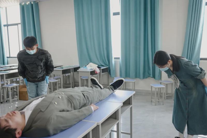  无声的告别仪式：殡葬专业学生的生命课堂 文化旅游