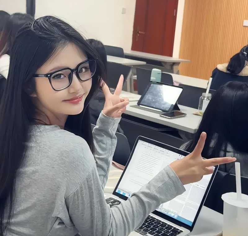  专硕学费突破十万背后的深层逻辑：财政、政策与市场的三重挤压 教育招生